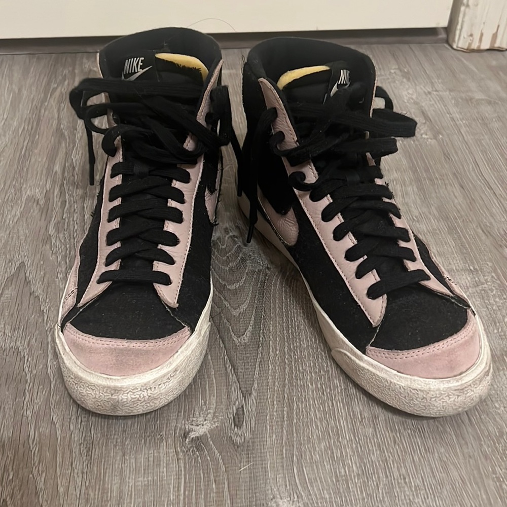 Nike Blazer Mid ‘77 Vintage Custom Women’s Size 8 Shoes